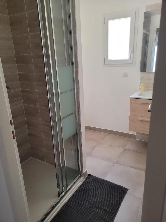 Chambres & Suites Villa Architecte Saint-Paul-et-Valmalle 外观 照片