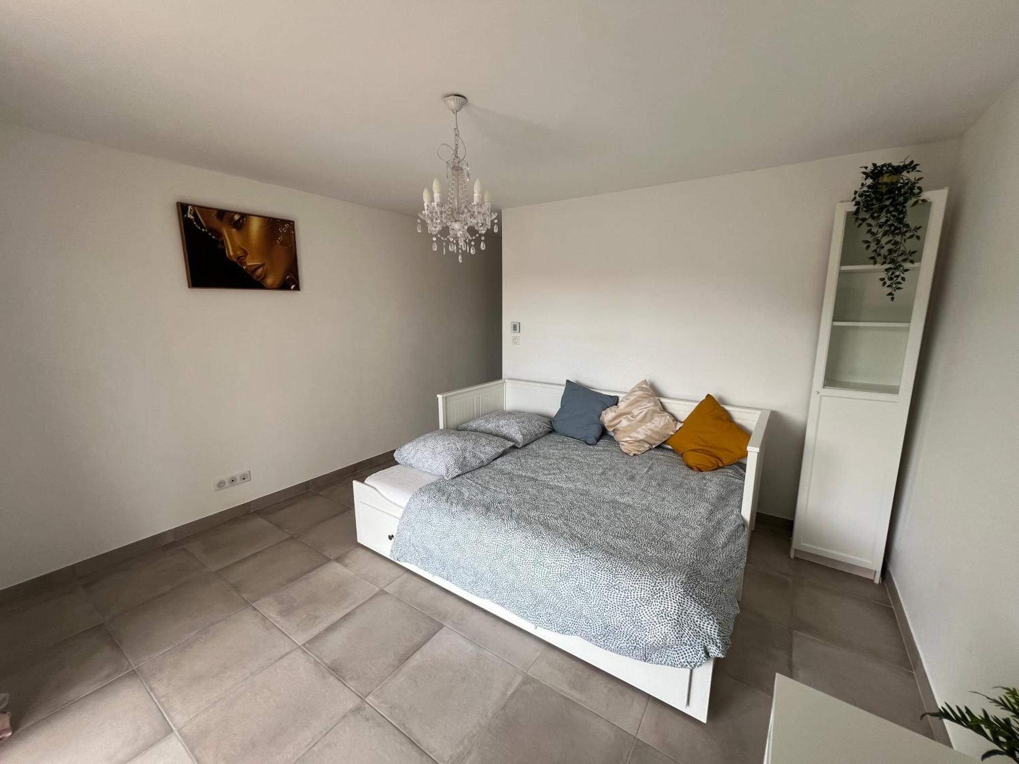 Chambres & Suites Villa Architecte Saint-Paul-et-Valmalle 外观 照片