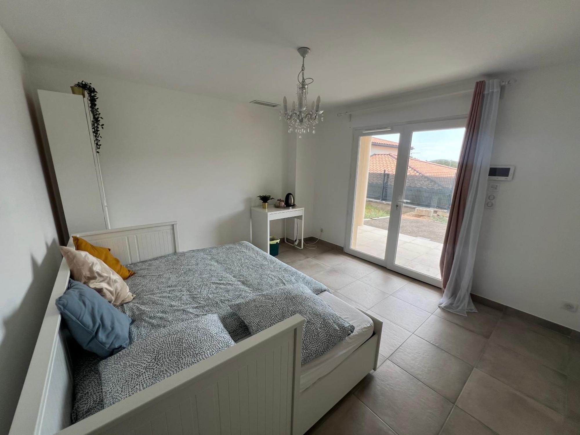 Chambres & Suites Villa Architecte Saint-Paul-et-Valmalle 外观 照片